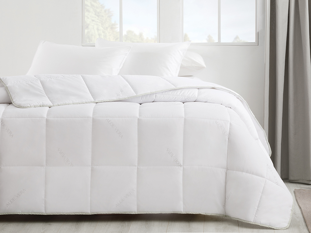 Natural Comforter 235x215 Cm White