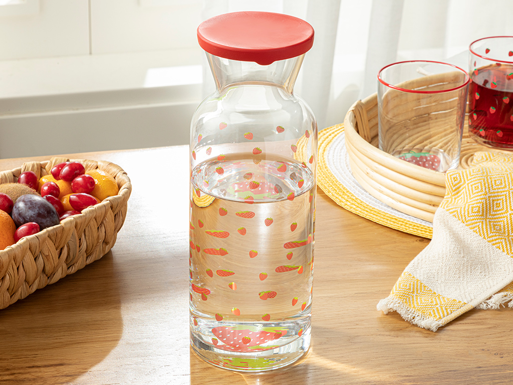 Strawbery Glass Capped WATER BOTTLE Pink