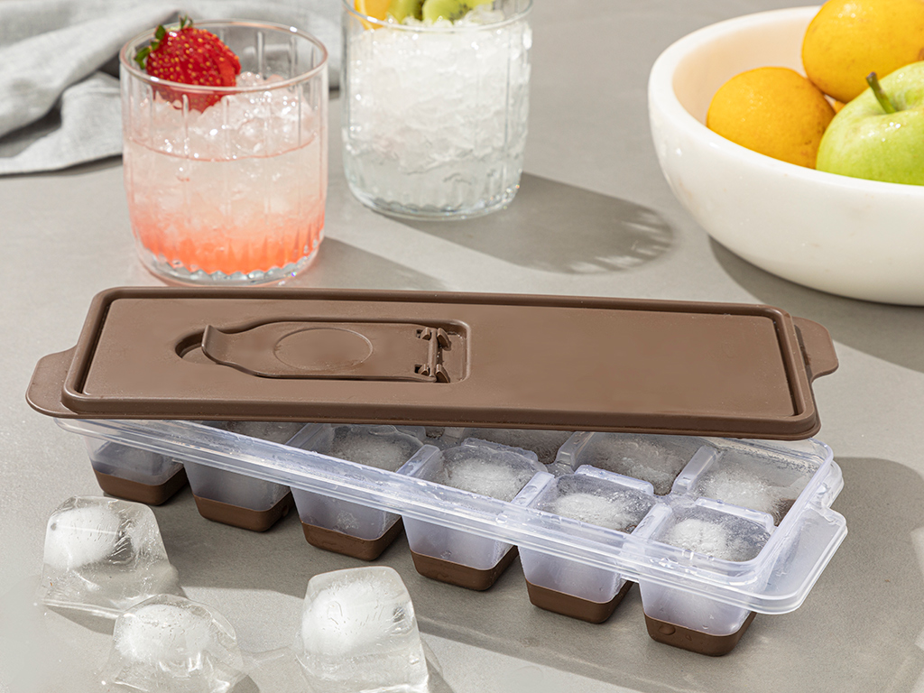 Simply Plastic Capped ICE MOULD 8,9x25,3x3,9 Cm Brown,