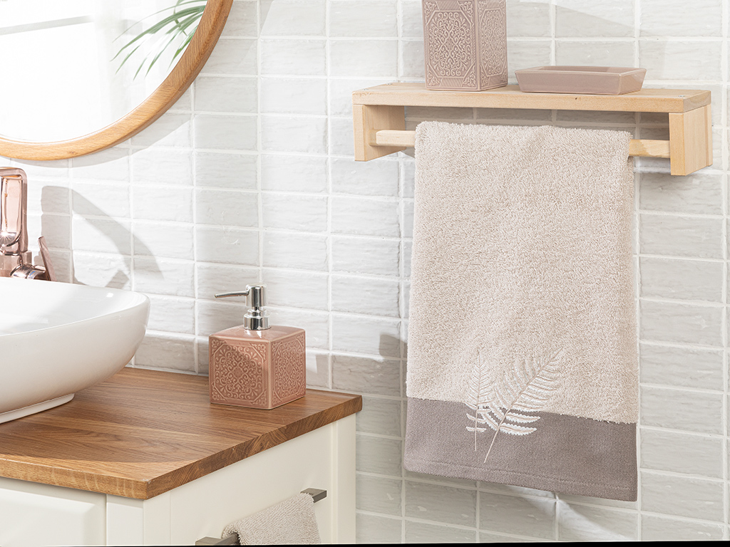 Fern Embroidered FACE TOWEL 50x80 Cm Beige