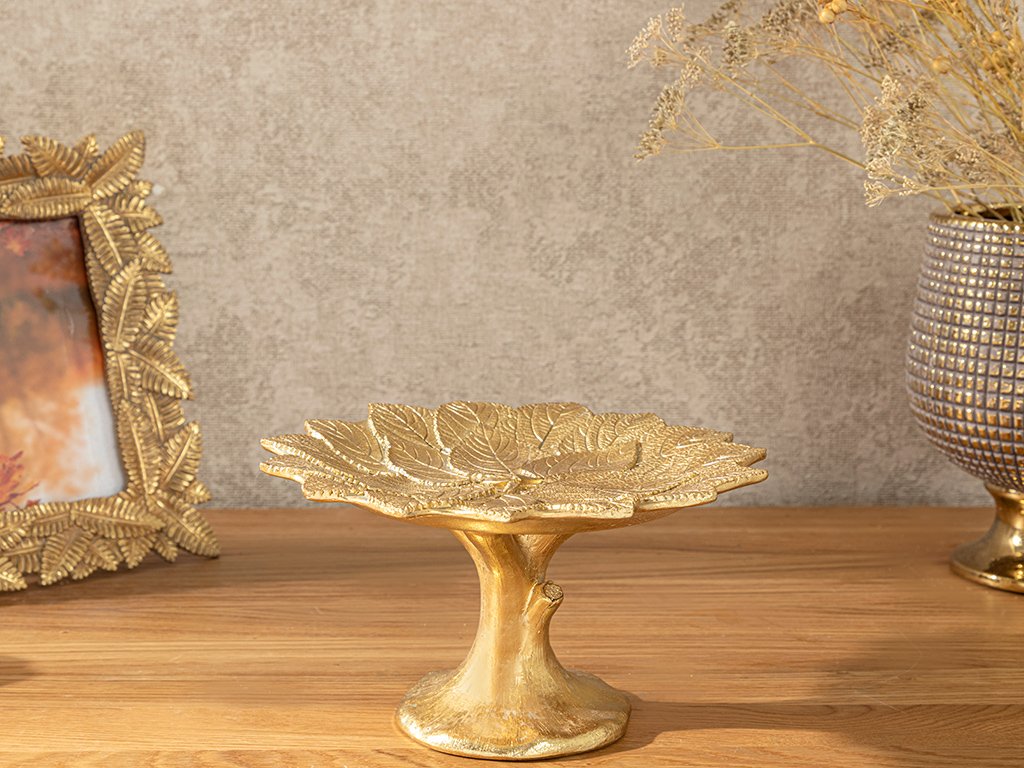 Pure Leaves DECORATIVE PLATE Gold..