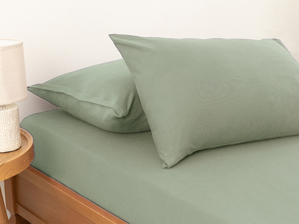 Plain Combed Cotton King Size FITTED SHEET SET Dark Green.