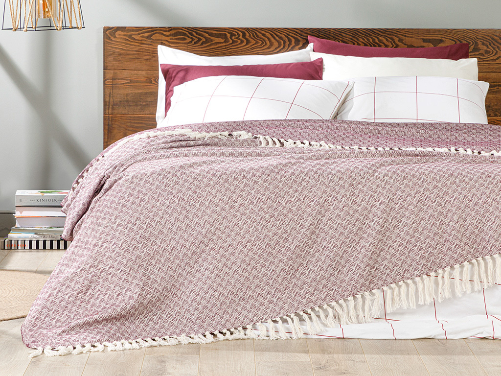 Harmony Weaved Double Person BED COVER 240x260 Cm. Damson
