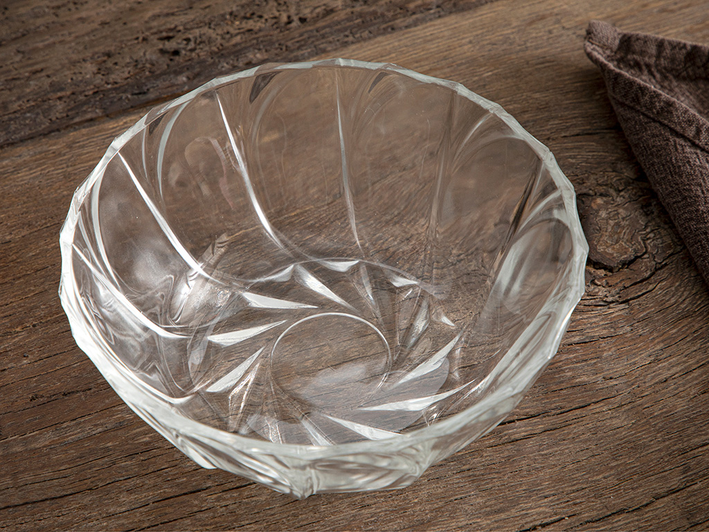 وعاء زجاجي - شفاف