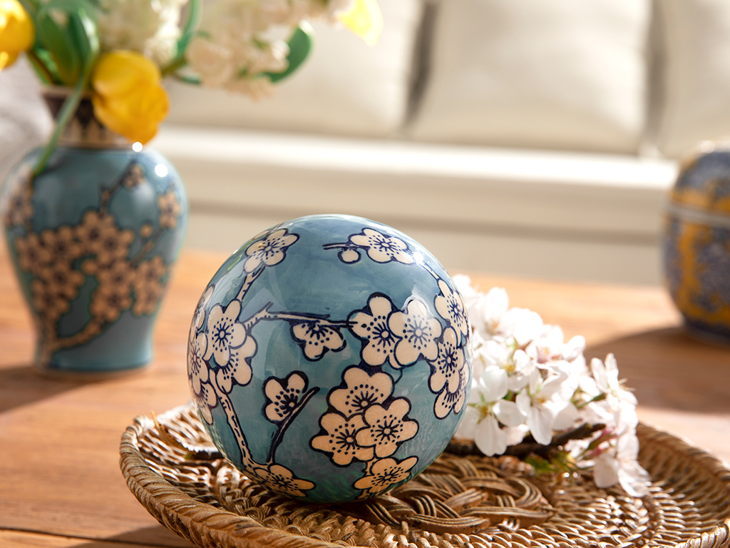 Sakura Garden Porcelain Decorative Object 10x10x10 Cm Blue.
