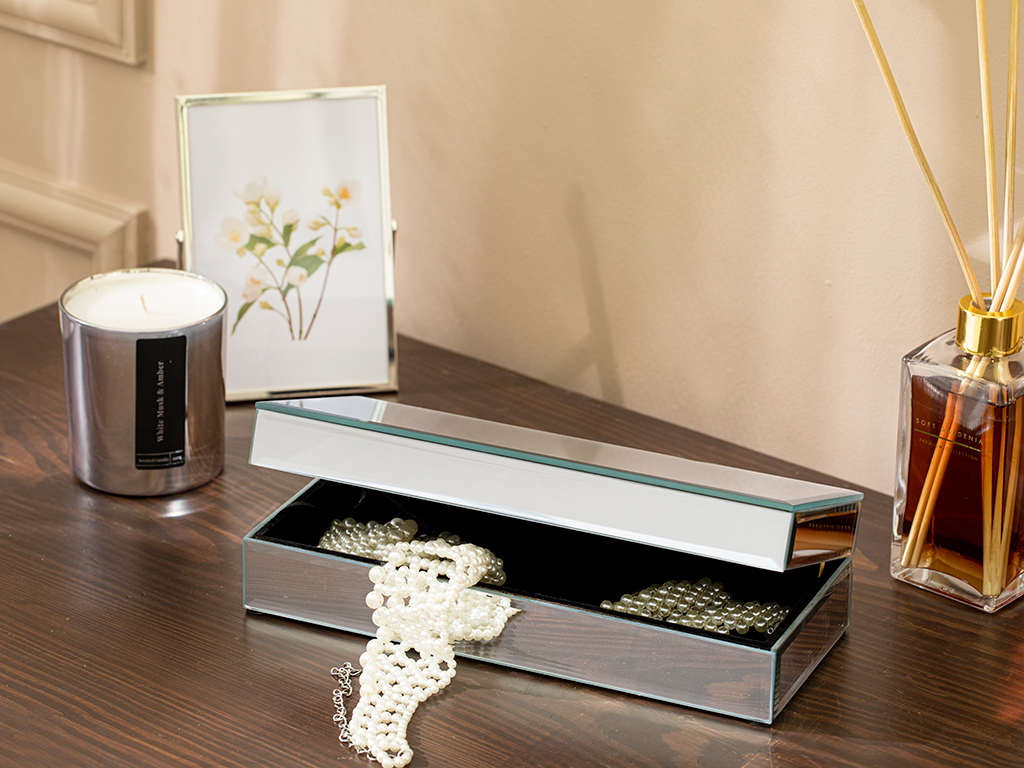 Kate With Mirror DECORATIVE BOX Silver