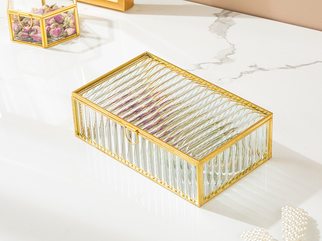 Luxury DECORATIVE BOX 24,8x24,8x25,3 Cm Gold..