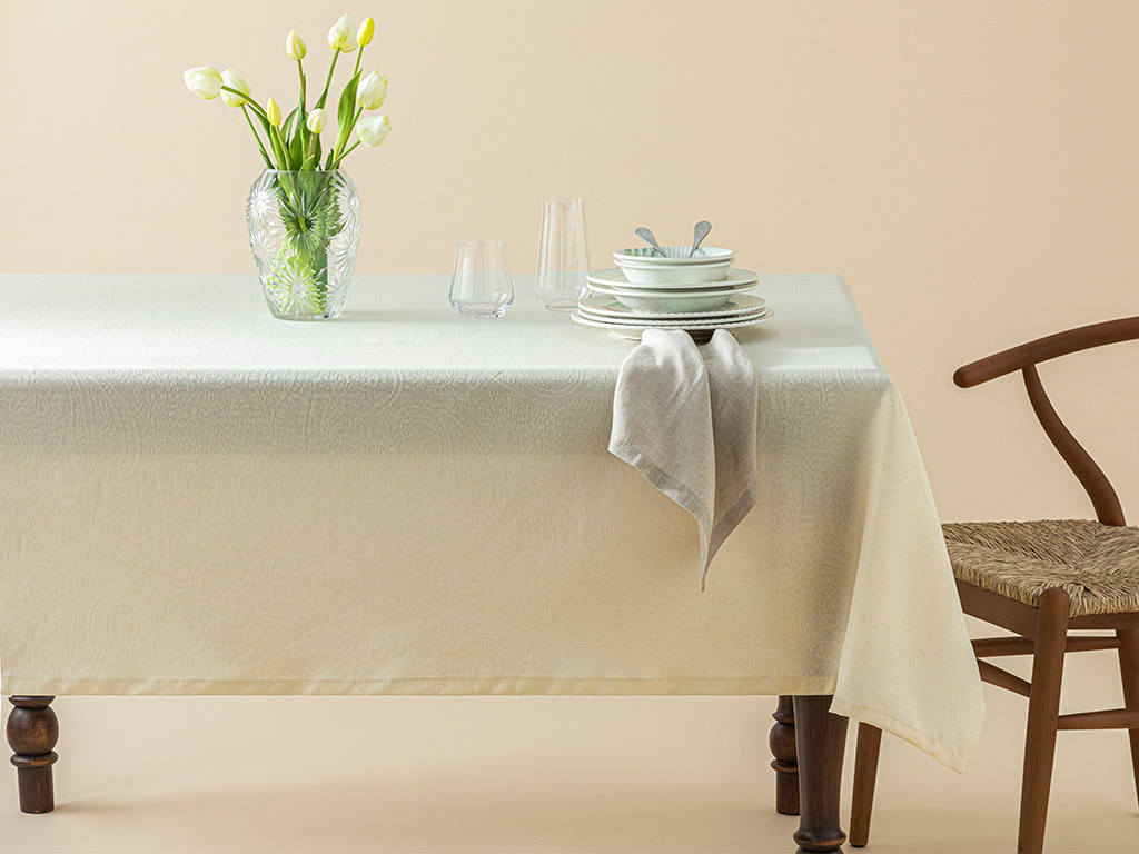 Nelda بوليستر مقاوم للتجعد والبقع، سهل الاستخدام مفرش مائدة 100x140 سم اللون البيج