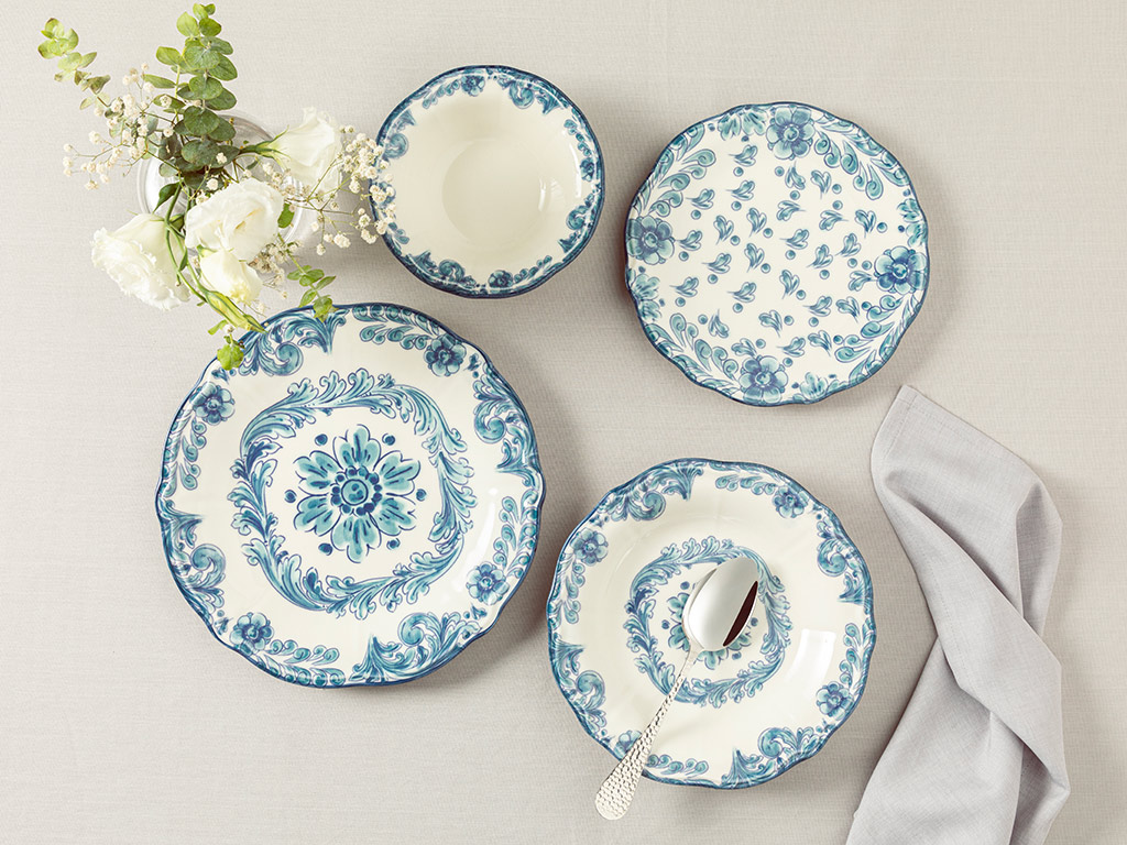 Intense Porcelain Dinner Set 24 Pcs For 6 People Blue