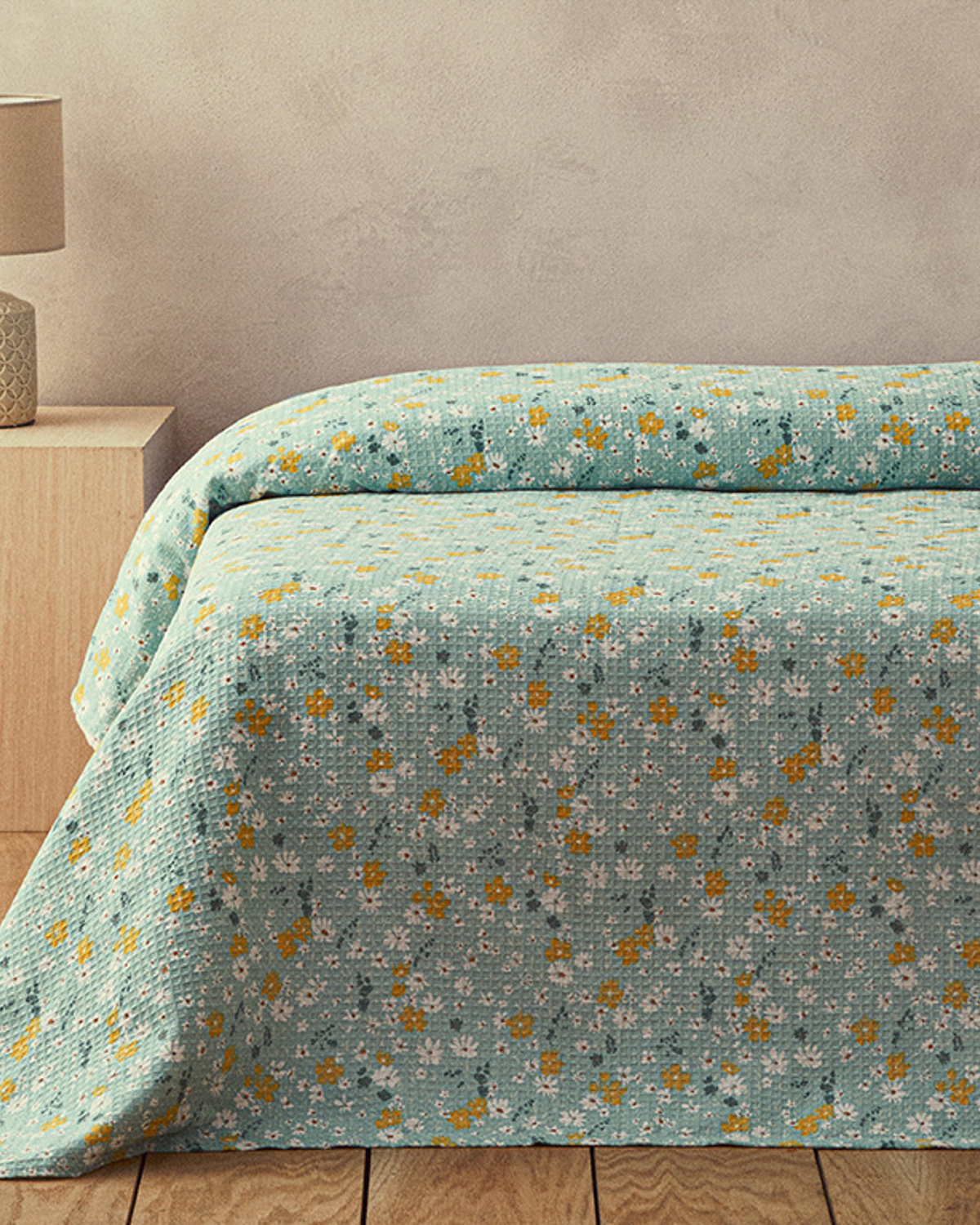 Chamomile Printed King Size Summer Blanket 240x220 Cm Celadon