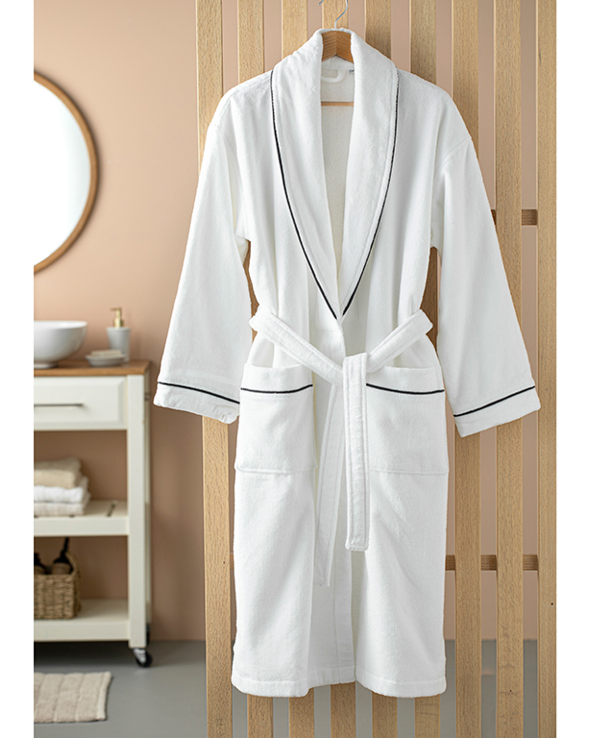 Premium Velvet Cotton Piped Bathrobe S-M White - Navy Blue