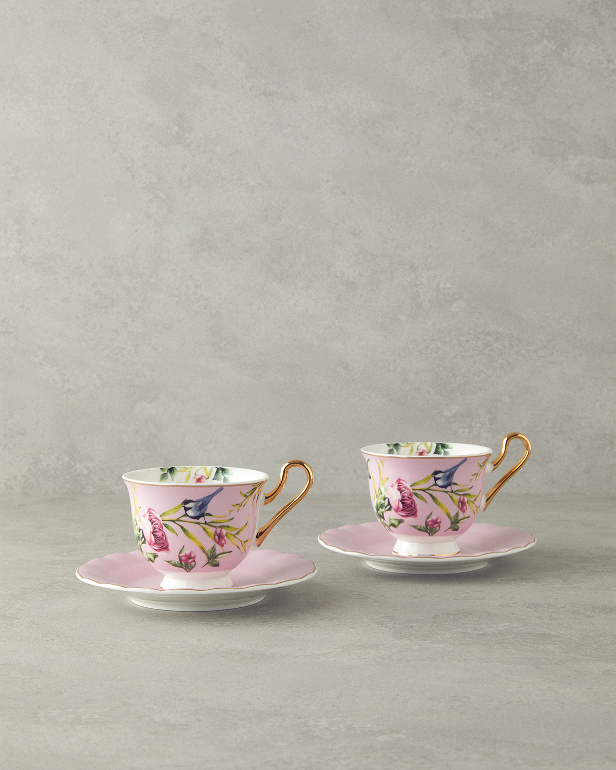 Vanilla New Bone China 4 Pieces 2 Servings Tea Cup Set 220 Ml Light Pink