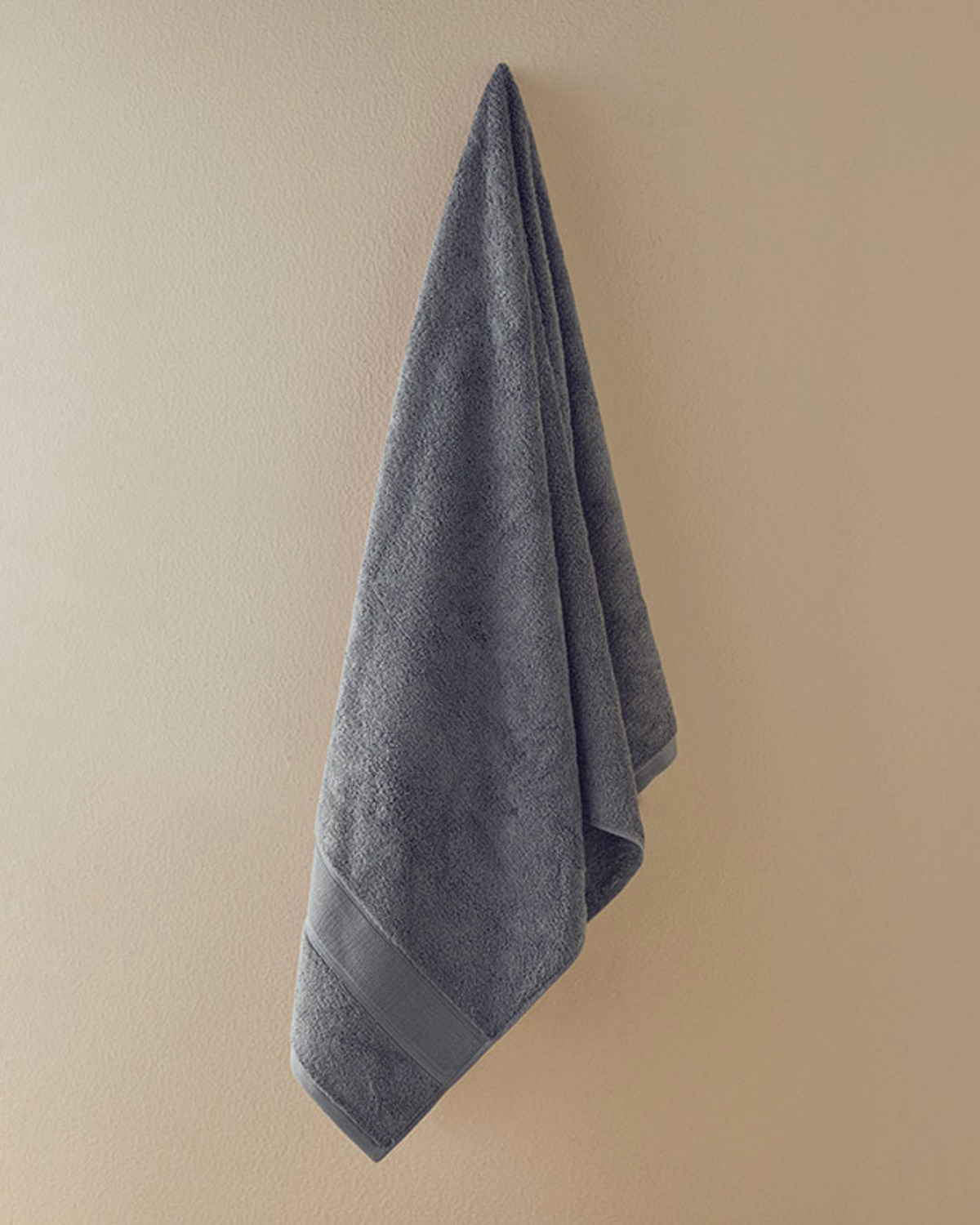 Poffy Soft&Premium Cotton Bath Towel 70x140 Cm Dark Gray