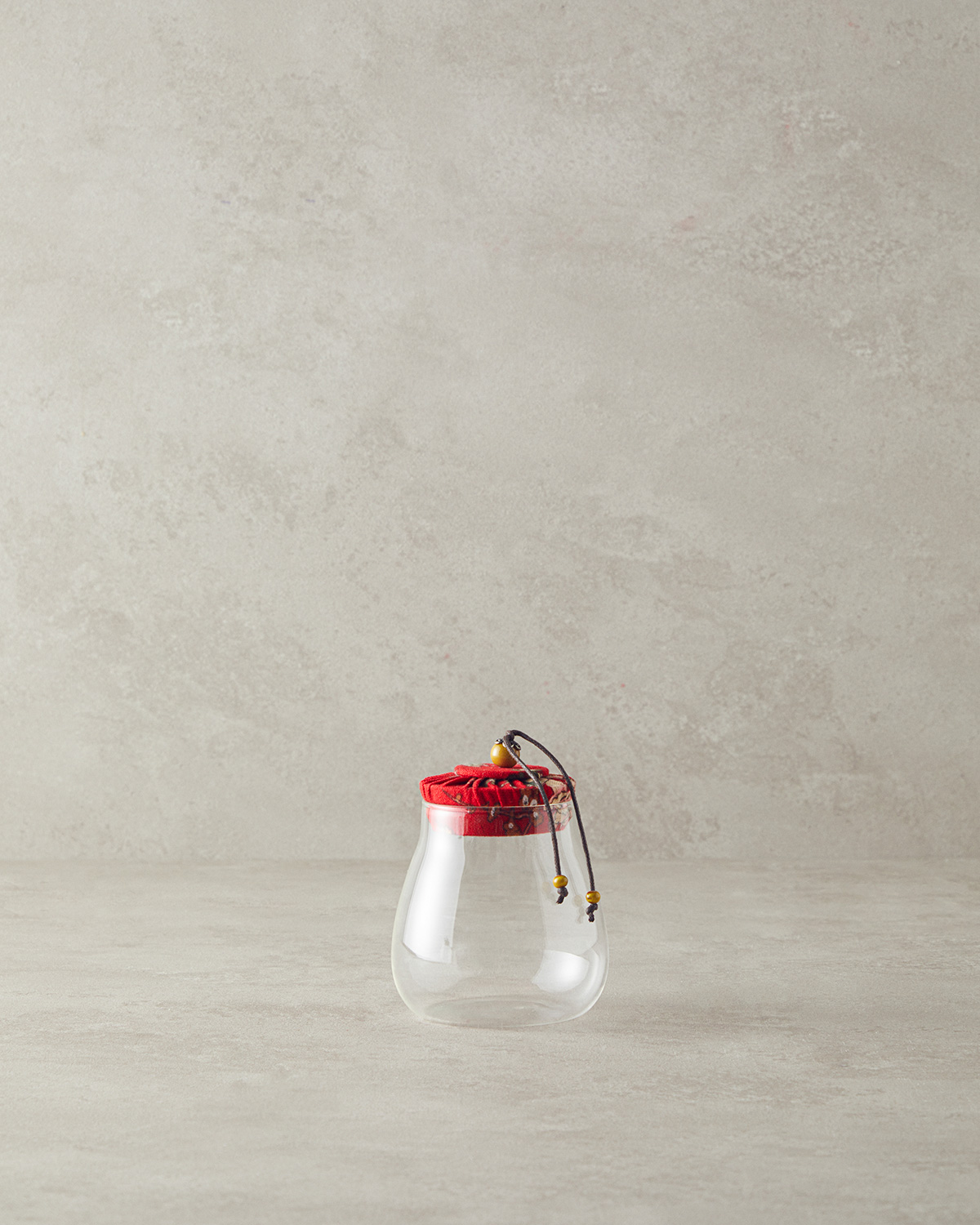 Vintage Borosilicate Jar 430 Ml Red