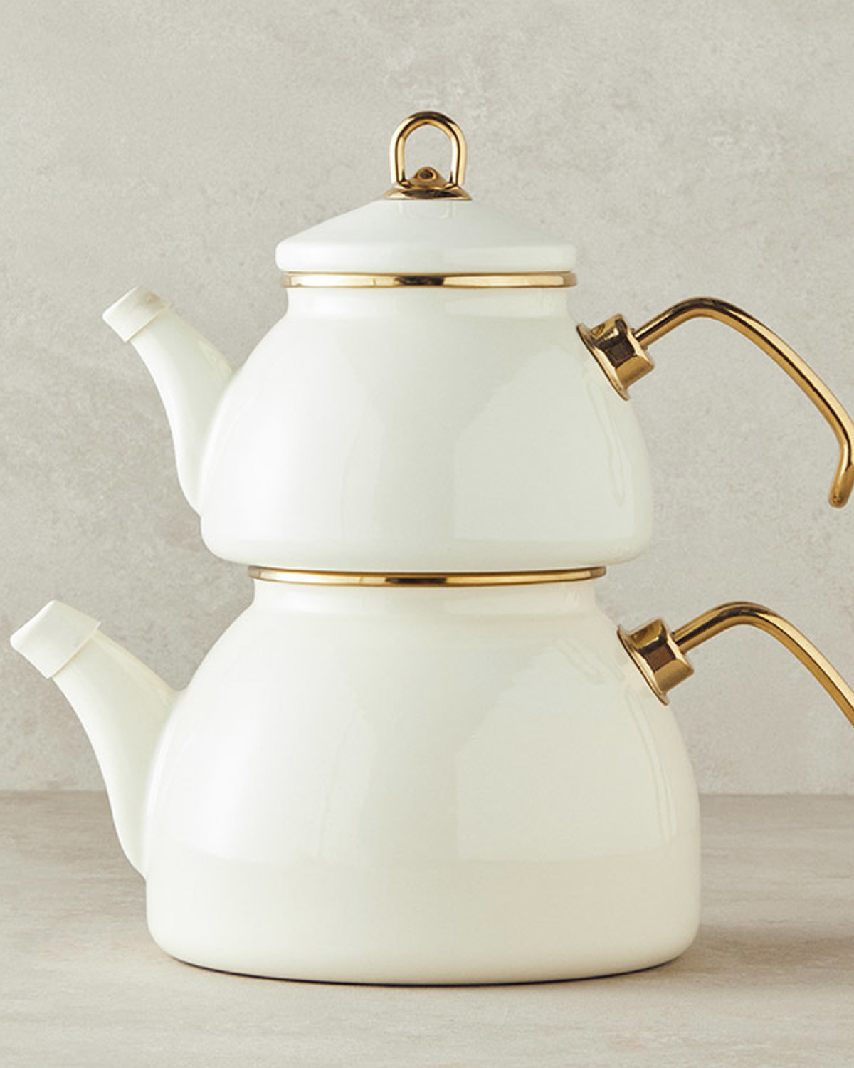 Perro Enamel Tea Pot 1.1 Liter + 2.3 Liter Cream