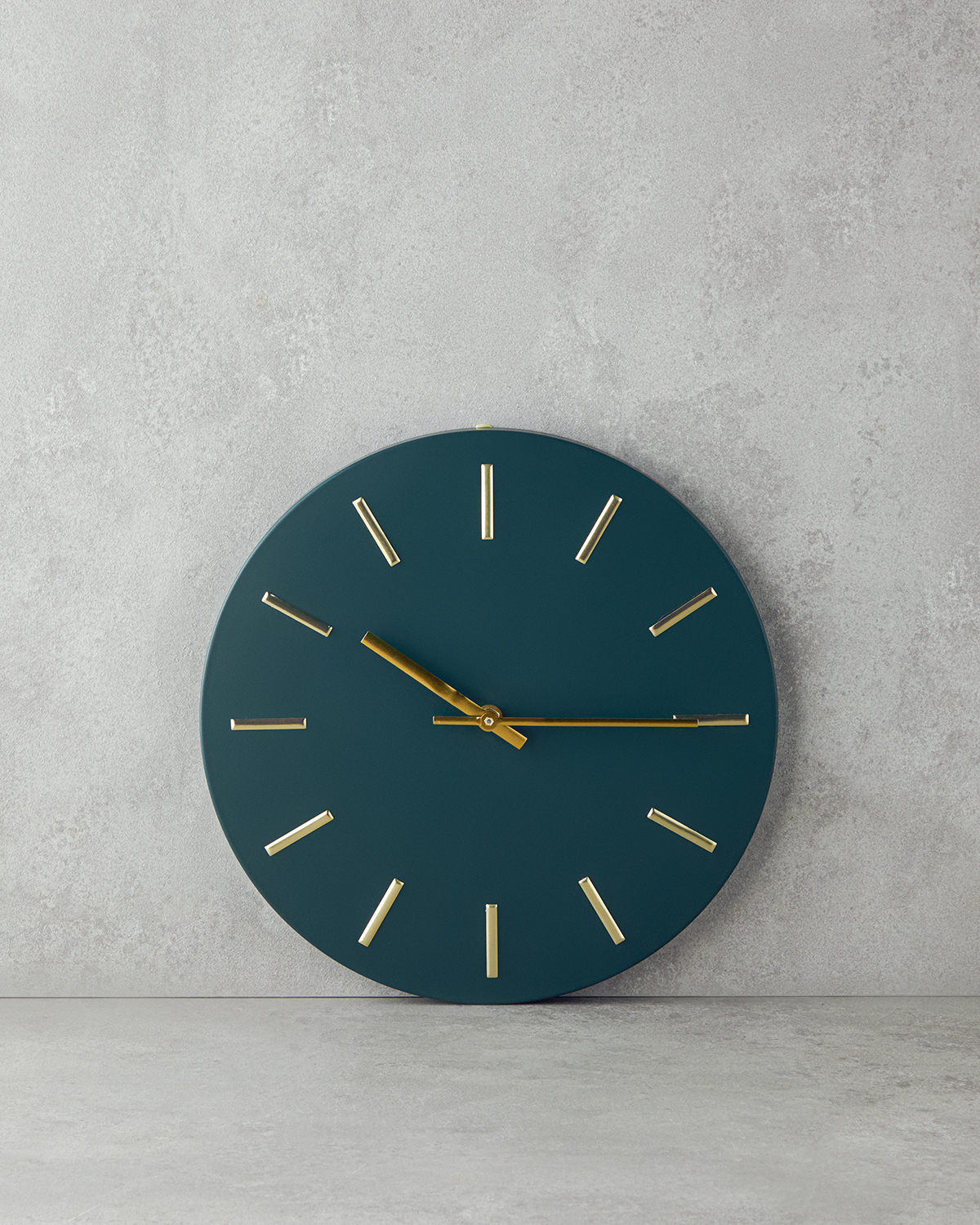 Sylvia Metal Decorative Wall Clock 30x30 Cm Green