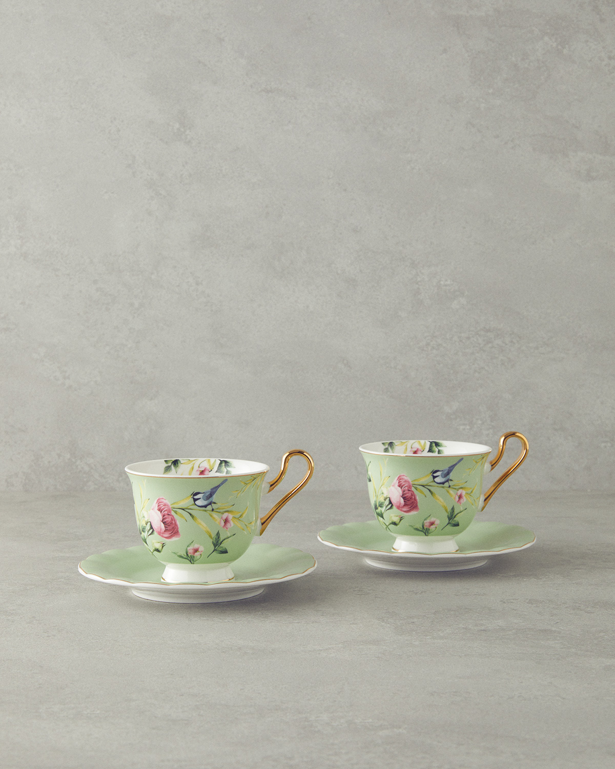 Vanilla New Bone China 4 Pieces 2 Servings Tea Cup Set 220 Ml Light Green