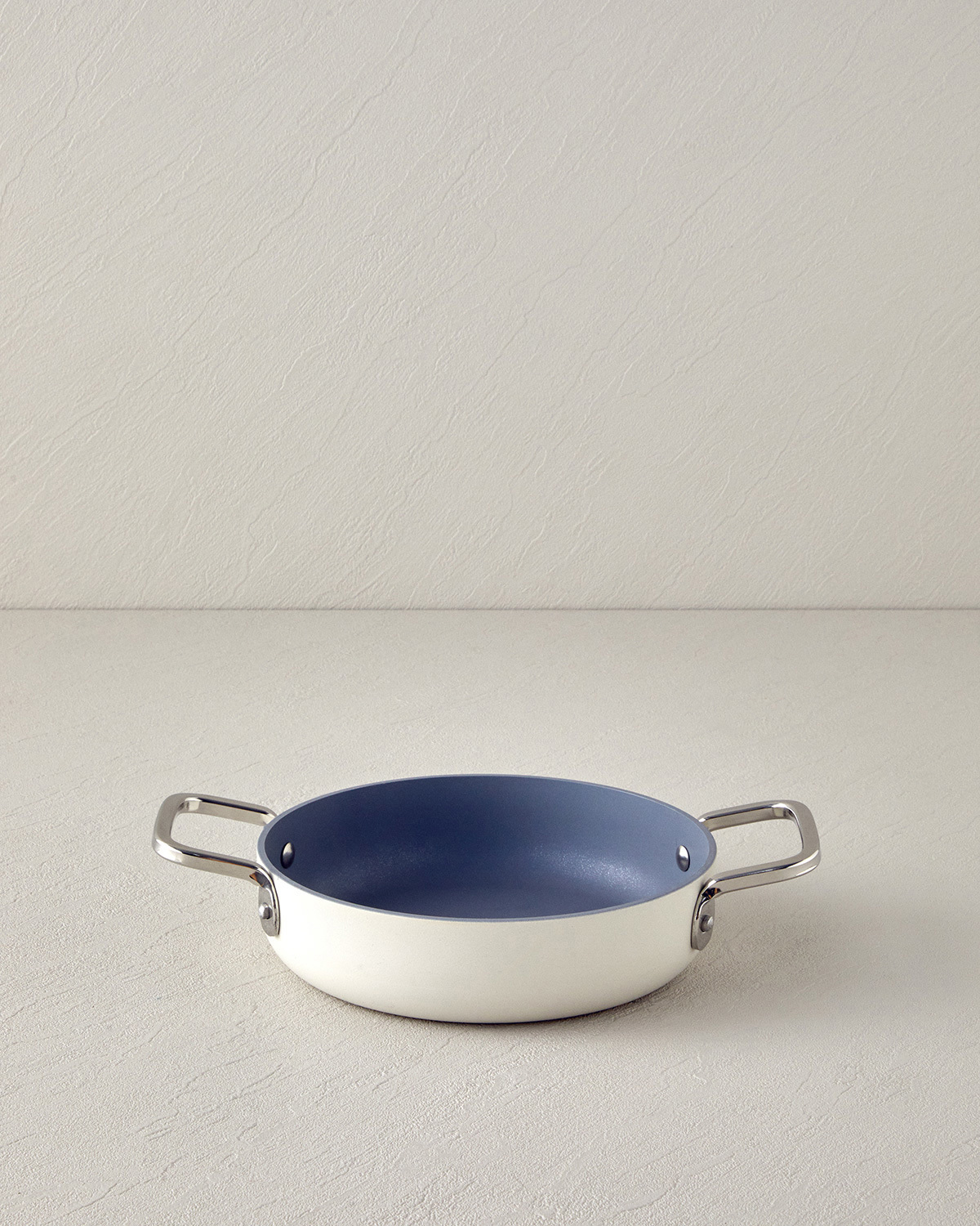 Luna Aluminum Omelet Pan 20 Cm Cream